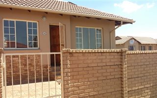 1 Bedroom Townhouse in Kosmosdal