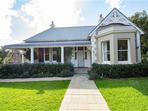 4 Bed House in Rosebank