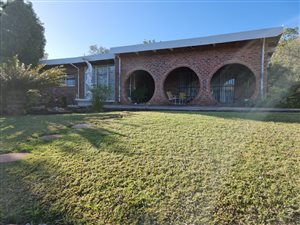 Farm in Donkerhoek AH