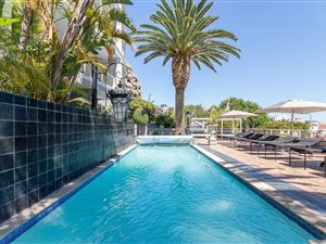 3 Bed Apartment in Green Point