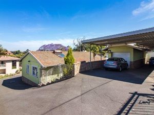 3 Bedroom House in Hatton Estate