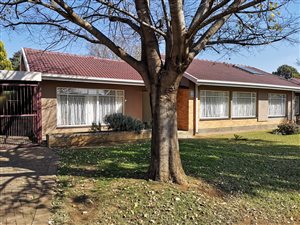 3 Bedroom House in Meiringspark