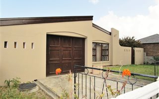 3 Bedroom House in Richmond Estate
