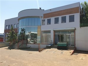 3500 m² Retail Space in Centurion CBD