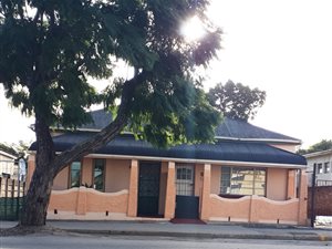 2 Bed House in Uitenhage Central