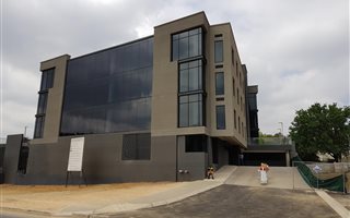 529 m² Commercial space in Melrose Arch