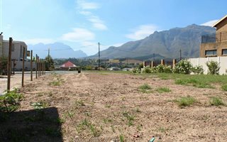 436 m² Land available in Jamestown