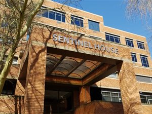 351.700012207031 m² Office Space in Parktown