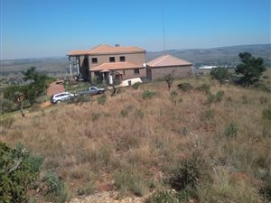 11 ha Farm in Protea Ridge