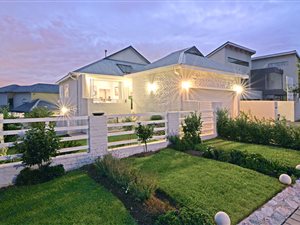 4 Bed House in Waterfall Country Village