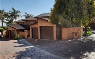 2 Bedroom Townhouse in Radiokop