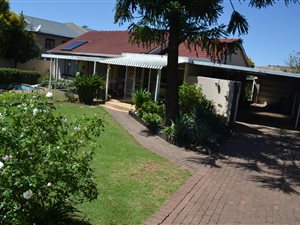 3 Bed House in Hurlyvale