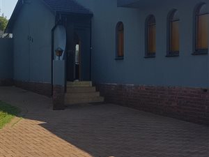 3 Bed House in Erasmia