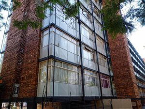 1 Bed Apartment in Muckleneuk
