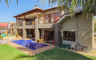 4 Bedroom House in Xanadu