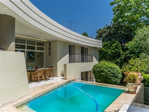 3 Bed House in Houghton Estate