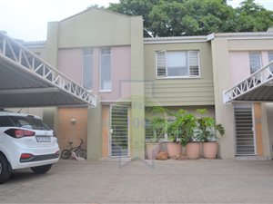 2 Bed Duplex in Montgomery Park