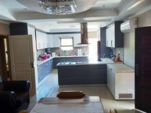 3 Bed House in Roodepan