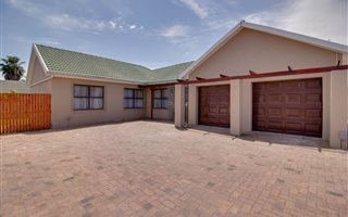 3 Bedroom House in Rouxville