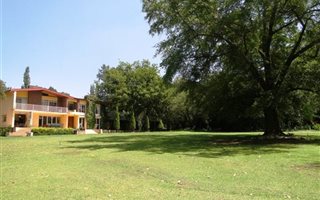 2 ha Farm in Jackaroo Park