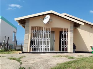 3 Bed House in Lovu
