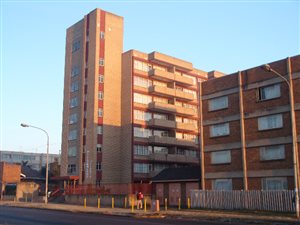 2 Bed Apartment in Benoni Central