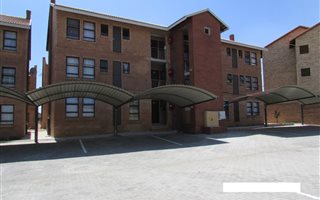 2 Bedroom Apartment in Kosmosdal