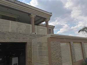 6 Bed House in Nirvana