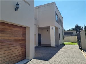 4 Bed House in Senderwood