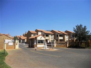 2 Bed Apartment in Boardwalk Villas