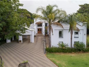5 Bed House in Waterkloof Ridge