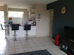 2 Bed Apartment in Marais Steyn Park