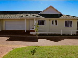 3 Bed Flat in Mt Edgecombe