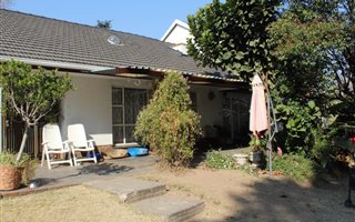 3 Bedroom House in Lombardy East