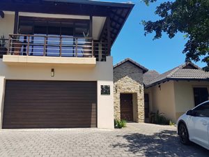 3 Bed House in Meerensee