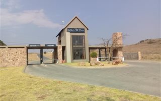 1500 m² Land available in Berg en Dal