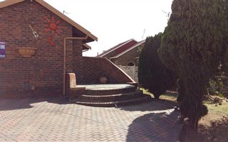 3 Bedroom House in Elandspark