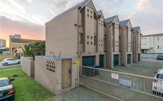 1 Bedroom House in Waves Edge