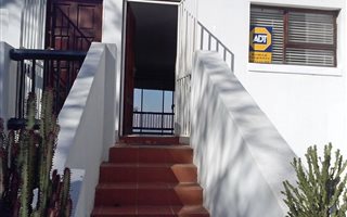 2 Bedroom Apartment in Kosmos Ridge