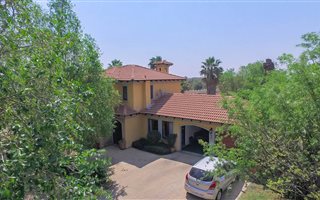 3 Bedroom Cluster in Equestria