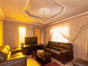 2 Bedroom House in Vosloorus