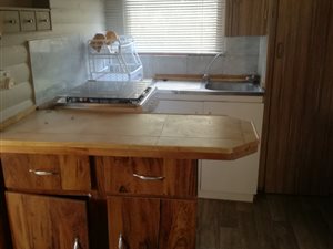 1 Bed Garden Cottage in South Ridge