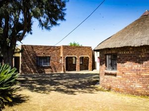2 Bed House in Osizweni