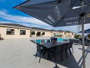 3 Bed Apartment in Kyalami