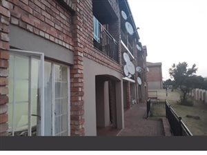 2 Bedroom Apartment in Heuweloord