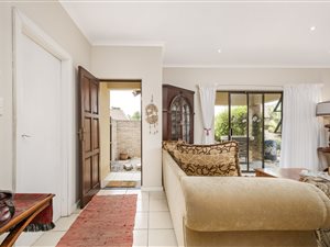 3 Bedroom Townhouse in Lorraine