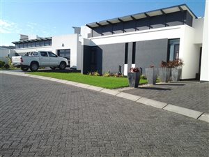 3 Bed House in Nahoon Valley