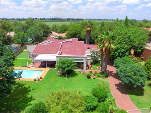 3 Bed House in Three Rivers East