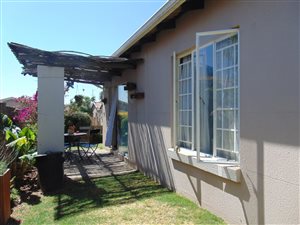 2 Bed House in Edenglen