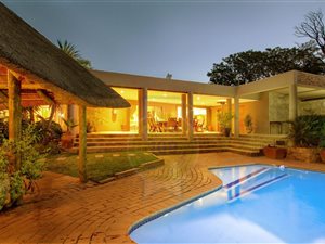 7 Bed House in Poortview